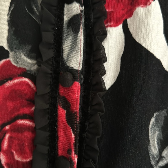 White House Black Market Medium floral cardigan - Picture 3 of 7